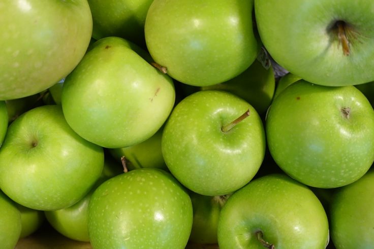 Amazing Benefits of Green Apples for Skin, Hair, and Health